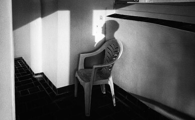 1 квітня закінчується ліміт НБУ на перекази у 150 тисяч гривень, але обмеження від банків залишаються