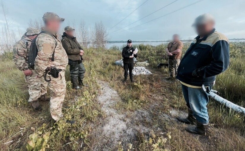 На Київщині рибалка заплатить 125 тисяч гривень штрафа за 79 карасів - фото