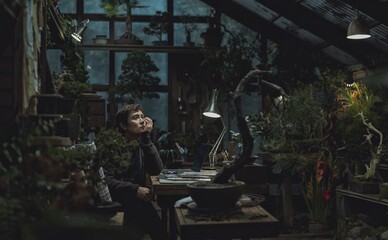 6 кинопремьер недели: корейский триллер и рождественский слэшер