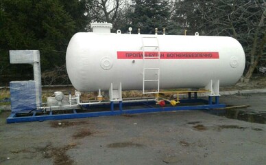 У Києві на АЗС заборонили заправляти газові балони і пояснили, чим вони небезпечні