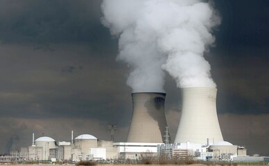 Міністерство інфраструктури показало наслідки ударів по енергетиці: сотні тисяч українців без світла та тепла