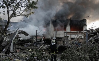 Жителям Осокорков после удара пообещали деньги и юристов: куда идти и что взять