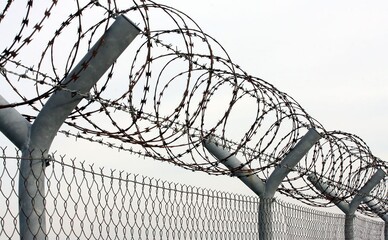 У Харкові чоловіка засудили на 15 років за вбивство жінки під час пограбування, але він вийшов на волю прямо в залі суду