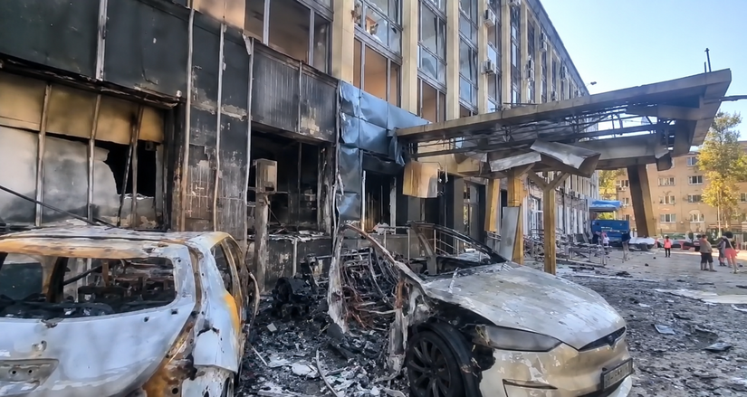 Атака дрона на отель в Черноморске затронула 11 человек, шестеро тяжело ранены