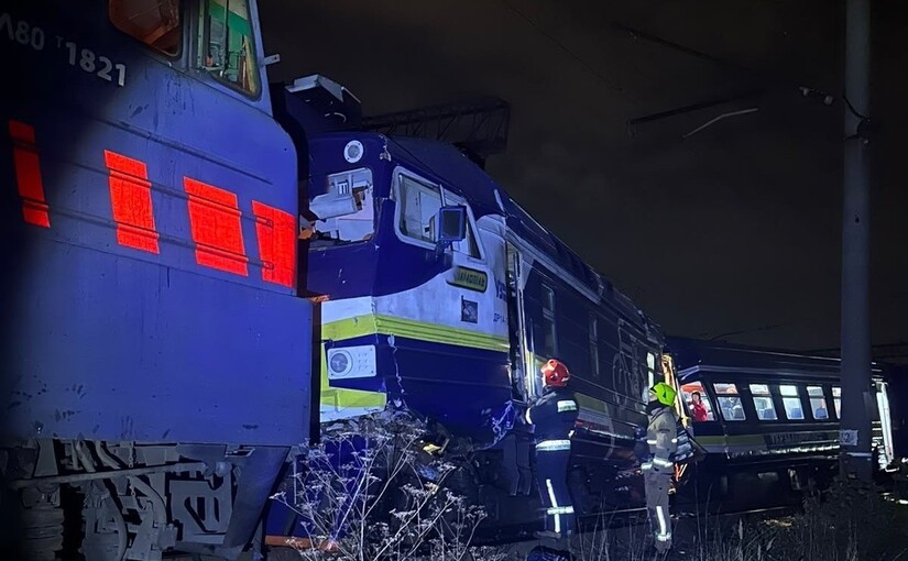 Во Львове в результате столкновения поездов пострадали 11 человек